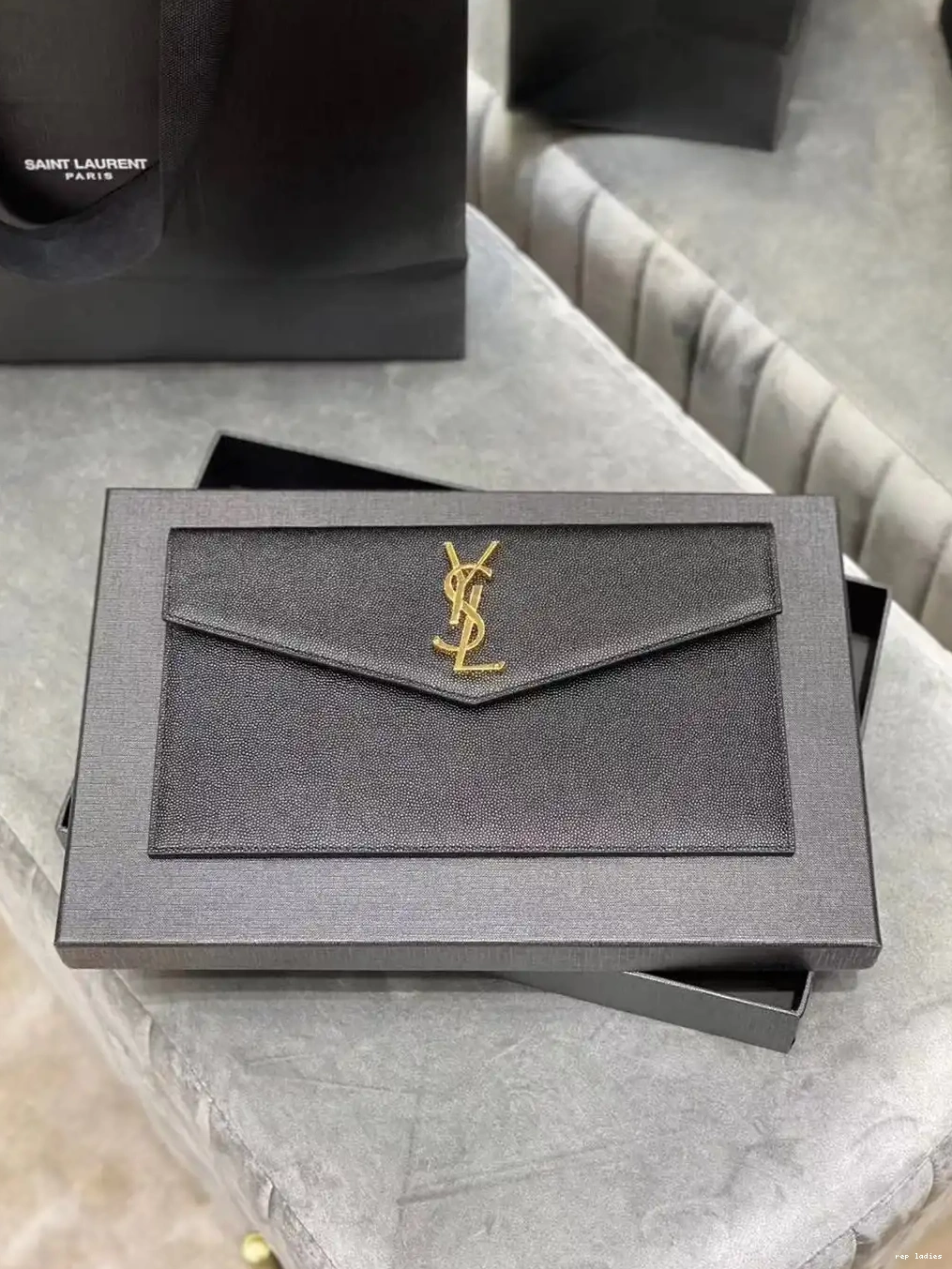 REP UPTOWN POUCH YSL 0602